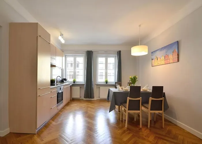 Z On Town Hall - Rynek Ratusz - 2 * Breslavia